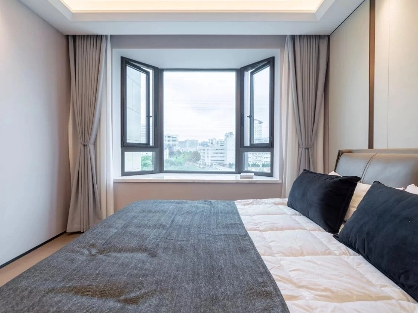 Rm 702 No 7 Gubei Palace Garden(8)