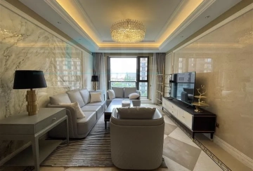 Rm 702 No 7 One Jing'an