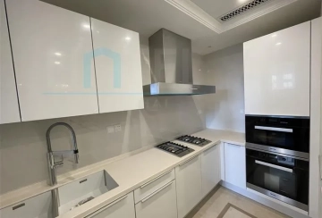 Rm 702 No 7 One Jing'an(3)