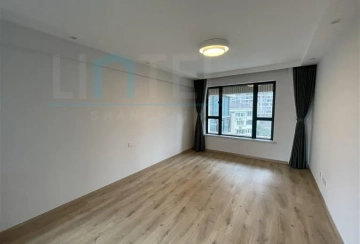 Rm 703 No D The Courtyards(3)