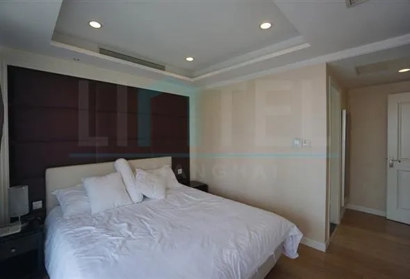 Rm 703 Villa Beau Rivage(8)
