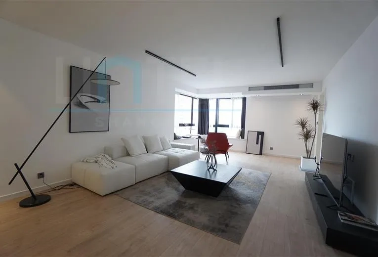 Rm 704 No 6 Clove Apartment(2)