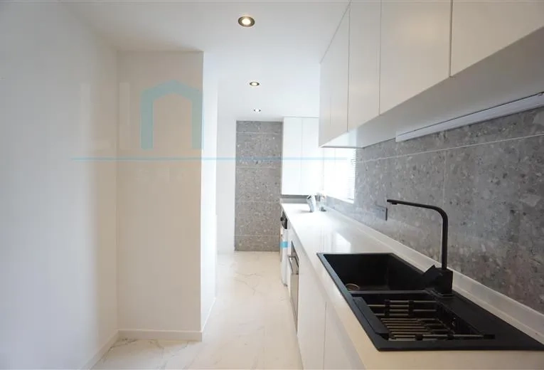 Rm 704 No 6 Clove Apartment(6)