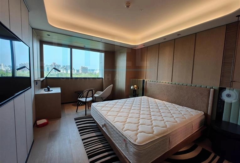 Rm 752 Hyatt Centric Serviced Apt
