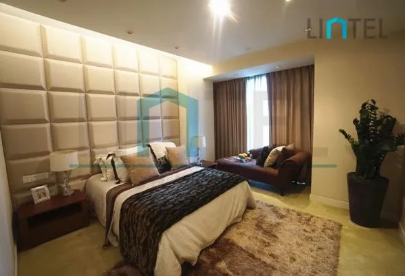 Rm 7B Huashan Square(14)