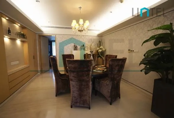 Rm 7B Huashan Square(3)