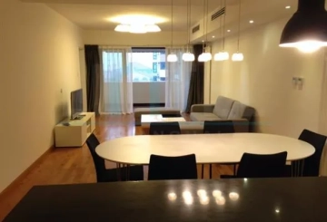 Rm 7B No 1 Grand Plaza