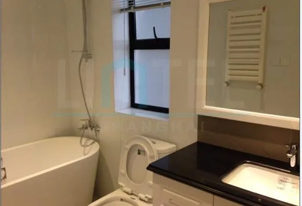 Rm 7B No 1 Grand Plaza(6)