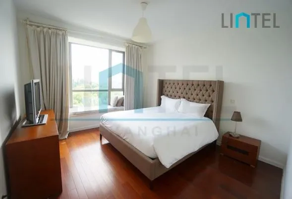 Rm 7B No D2 Top of City(9)