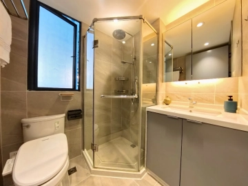 Rm 7B No D30 Top of City(13)