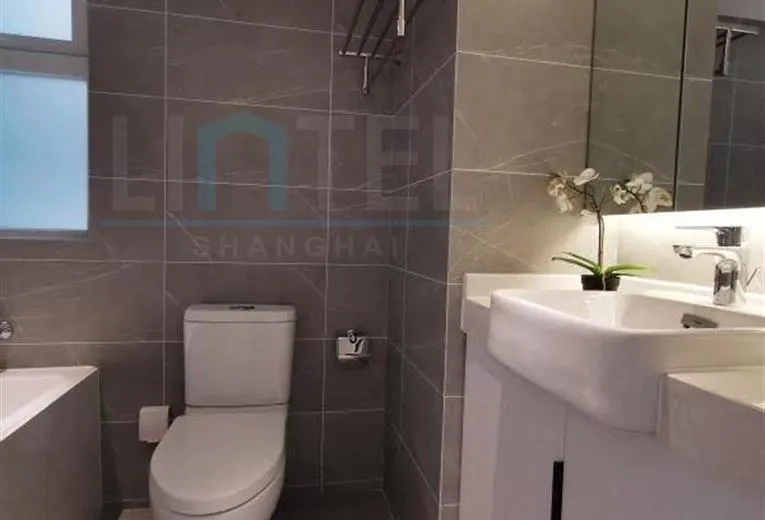 Rm 7C No 2 One Park Avenue(7)