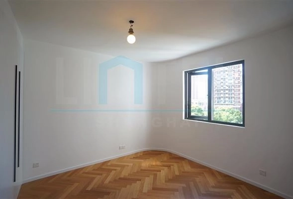Rm 7C Royal Mansion(15)