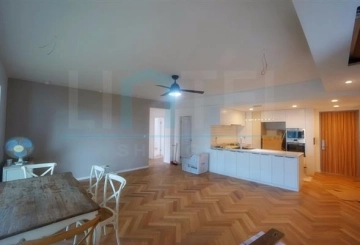 Rm 7C Royal Mansion(4)