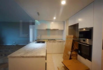 Rm 7C Royal Mansion(8)