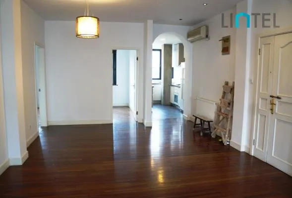 Rm 8 No 116 Wanping Road(3)