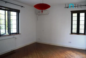 Rm 8 No 116 Wanping Road(5)