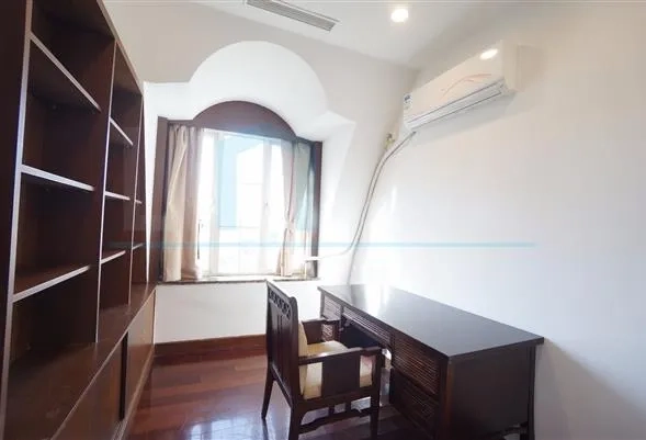 Rm 801 La Vie Apartment(11)