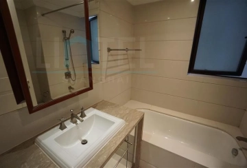 Rm 801 No 5 Lakeville Regency(18)