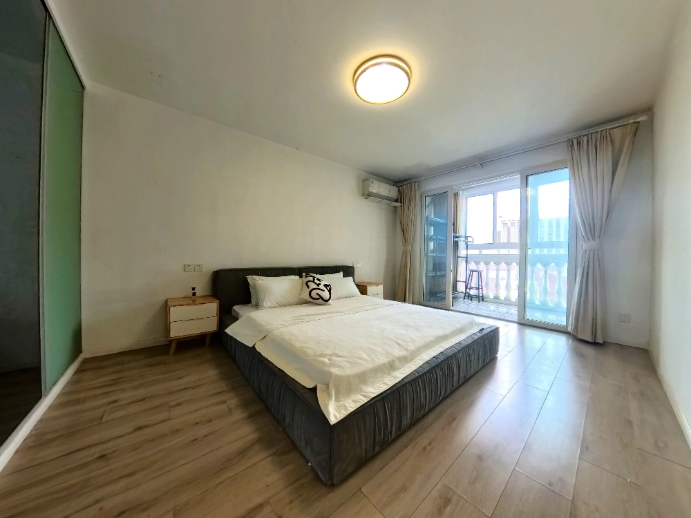 Rm 802 No 23 Xujiahui Garden(6)