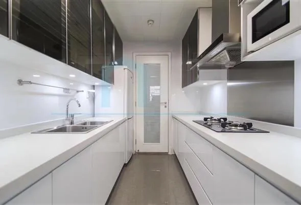 Rm 802 No 33 Hudson Parkway(5)