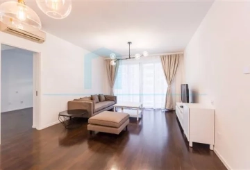 Rm 802 No 6 La Cite