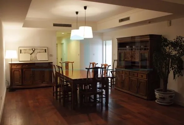 Rm 802 No 9 Green Court I(3)