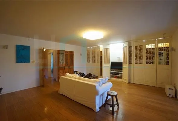 Rm 803  Tower A No 77 Fenyang Road(2)