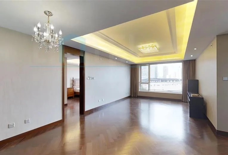 Rm 803 No 1 The Paragon