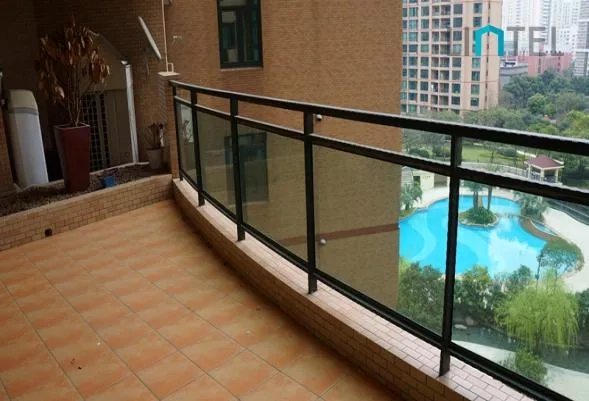 Rm 803 No 10 Yanlord Garden(3)