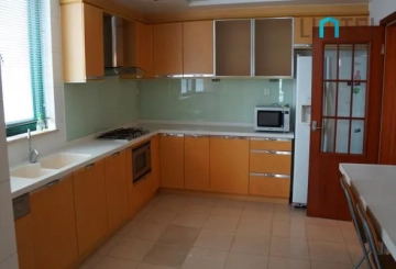 Rm 803 No 10 Yanlord Garden(5)