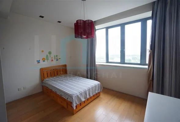 Rm 803 No 370 Lakeside Ville(10)