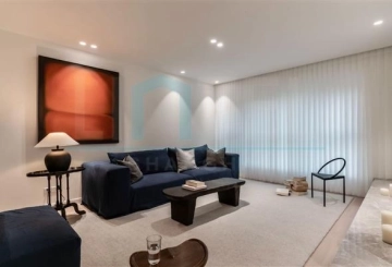 Rm 804 No 2 Eight Park Avenue