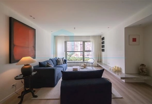 Rm 804 No 2 Eight Park Avenue(4)