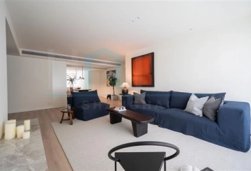 Rm 804 No 2 Eight Park Avenue(6)