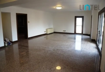 Rm 8A Aimking Mansion(2)