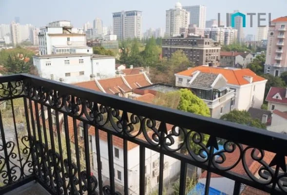 Rm 8A Aimking Mansion(4)