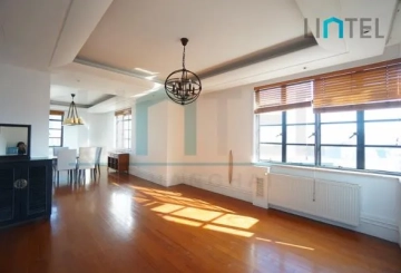 Rm 8A Gascogne Apartments