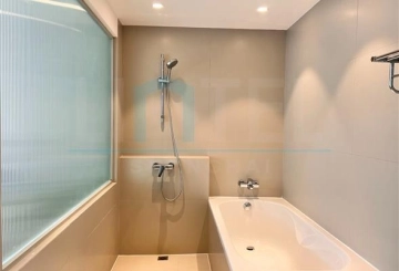 Rm 8A No 1 Palace Court(6)