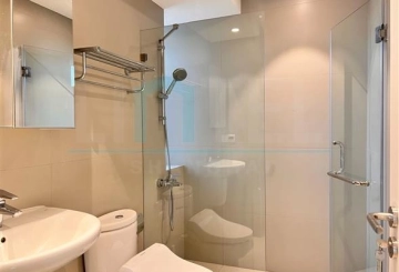 Rm 8A No 1 Palace Court(8)