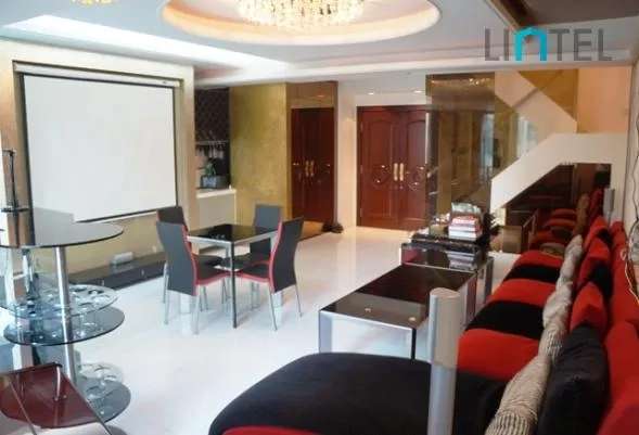 Rm 8B East Asia Apartment(2)