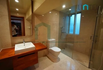 Rm 8B Huating Court(9)