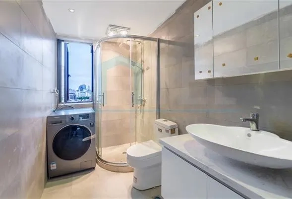 Rm 8B No 6 Grand Plaza(8)