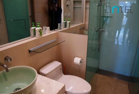 Rm 8B No 8 One Park Avenue(15)