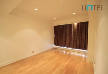 Rm 8C No 2 Chevalier Place(8)