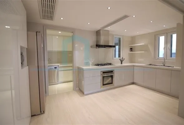Rm 8D City Apartment(3)