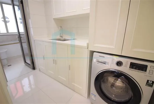 Rm 8D City Apartment(4)