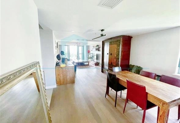 Rm 901 No 2 Central Residence I(3)