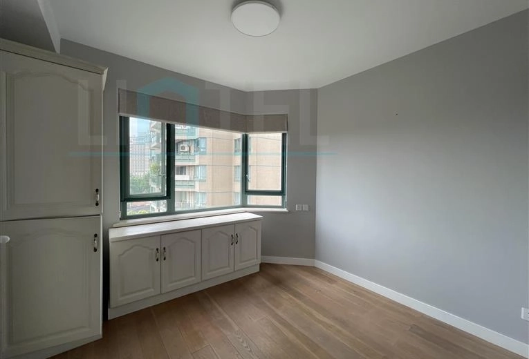 Rm 901 No 2 Central Residence I(9)