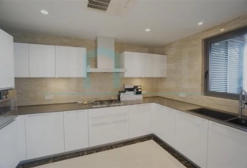 Rm 901 No 3 One Riviera Park(6)