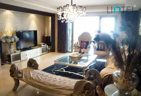 Rm 901 No 4 Shanghai Bay Phase I